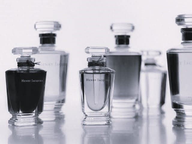 PERFUMES 1